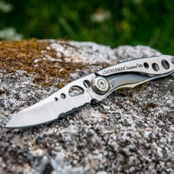 COLTELLO LEATHERMAN SKELETOOL KBX